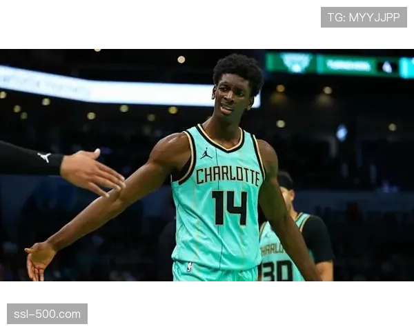 肯塔基大学大胜东伊利诺伊，迪亚巴特20分11篮板